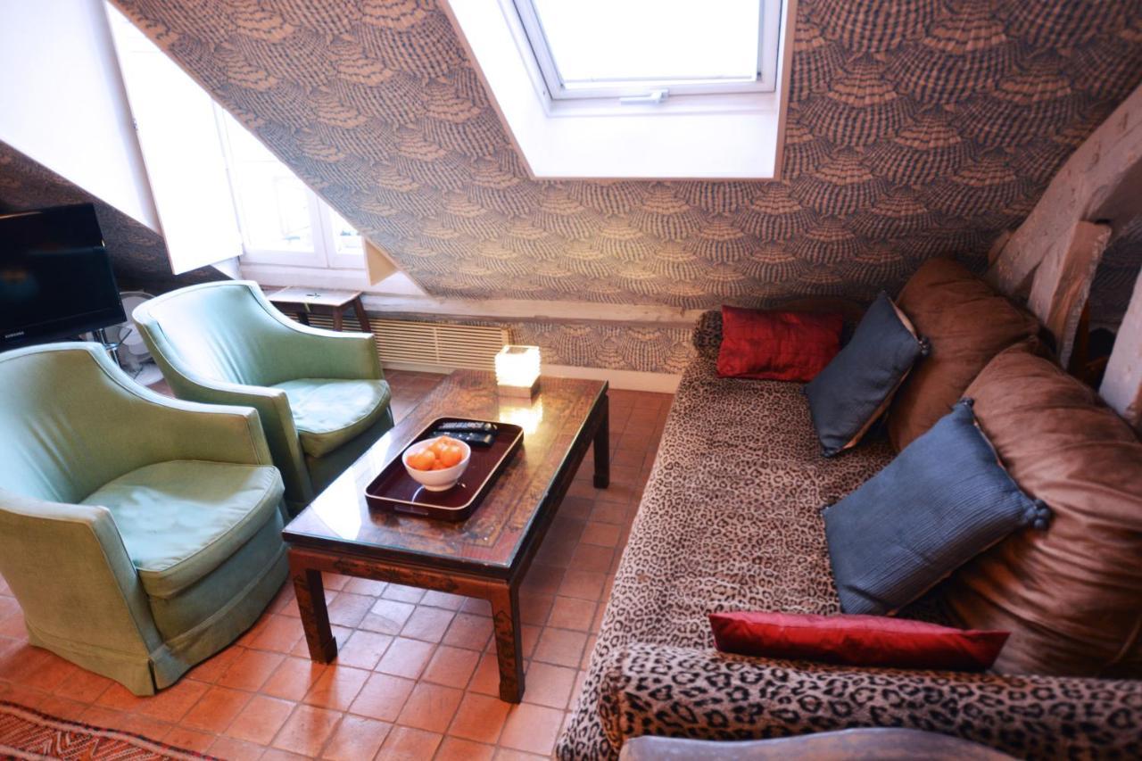 Charming Studio Near Louvre Paris Bagian luar foto